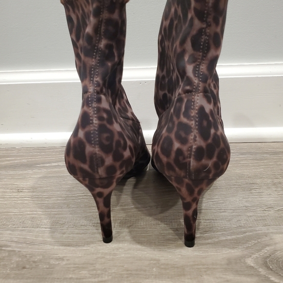 NEW 1901 Leopard Print Ankle Boot - Picture 5 of 7